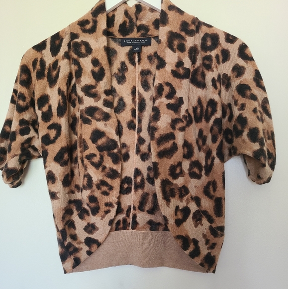 Banana Republic Tops - Banana Republic women's cropped cardigan sweater